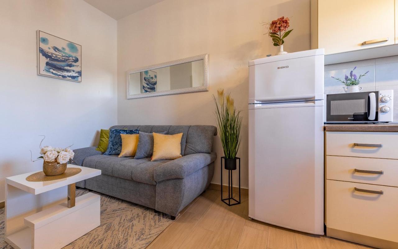 Sweet House With Free Parking Vila Pula Exterior foto
